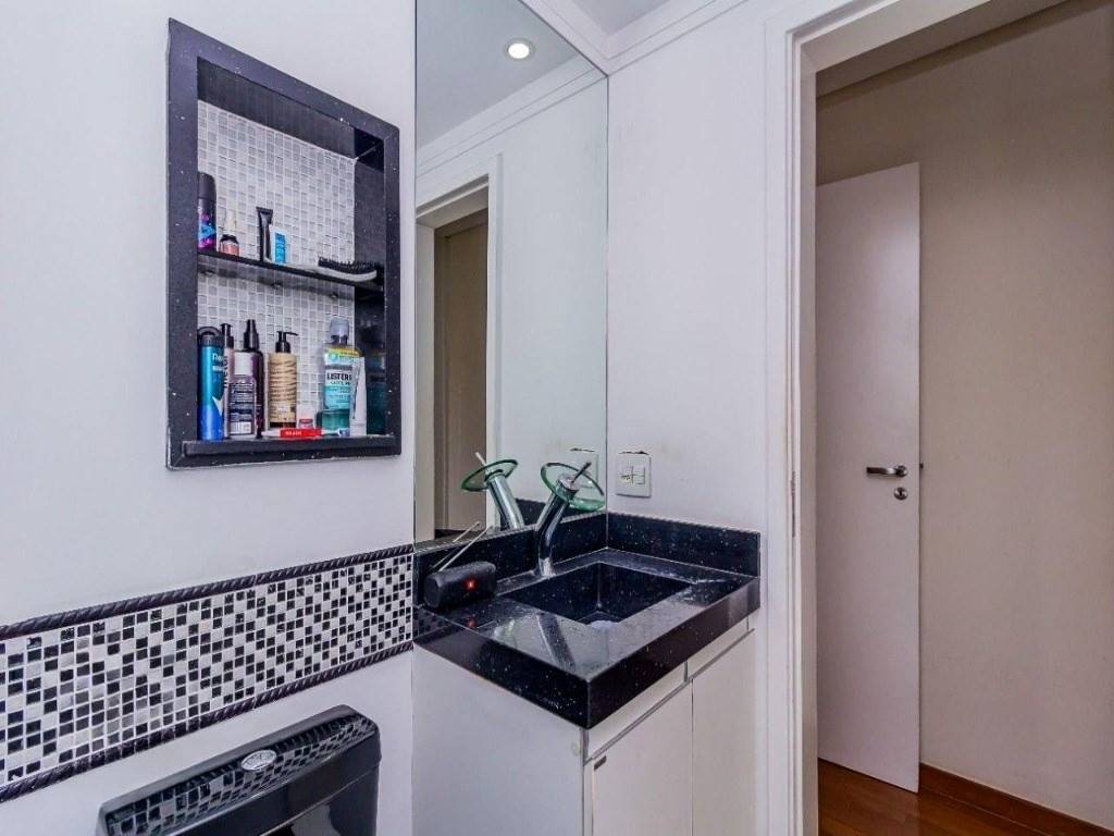 Apartamento com 2 quartos e 75 m² em Vila Guilhermina, Praia Grande