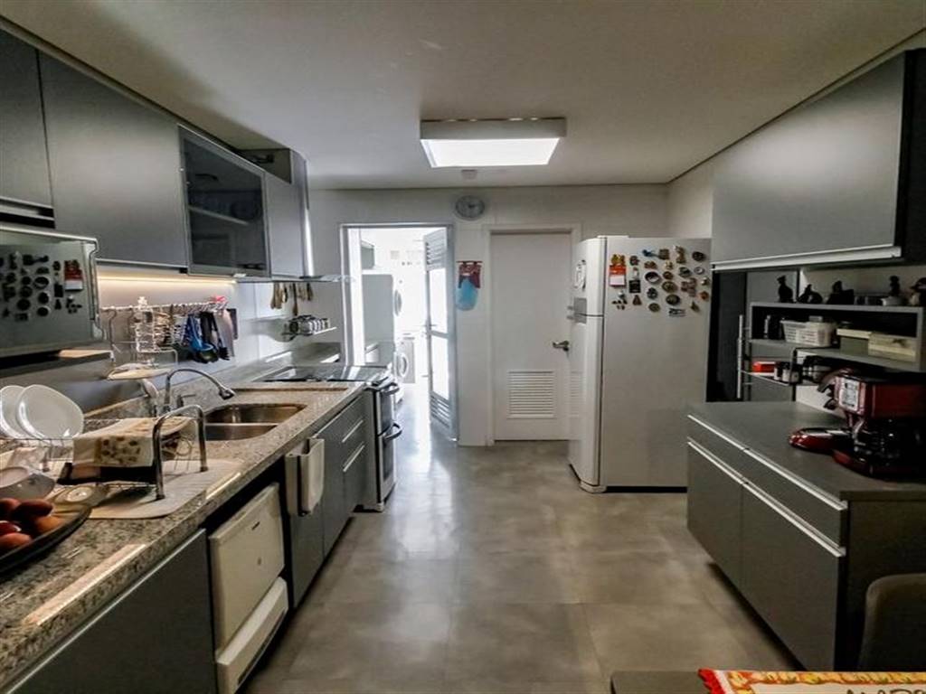 Apartamento com 3 quartos e 163 m² em Vila Guilhermina, Praia Grande