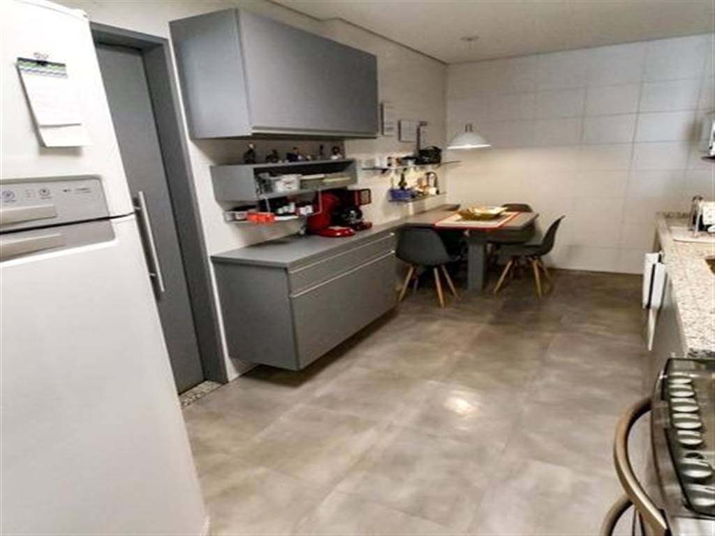 Apartamento com 3 quartos e 163 m² em Vila Guilhermina, Praia Grande