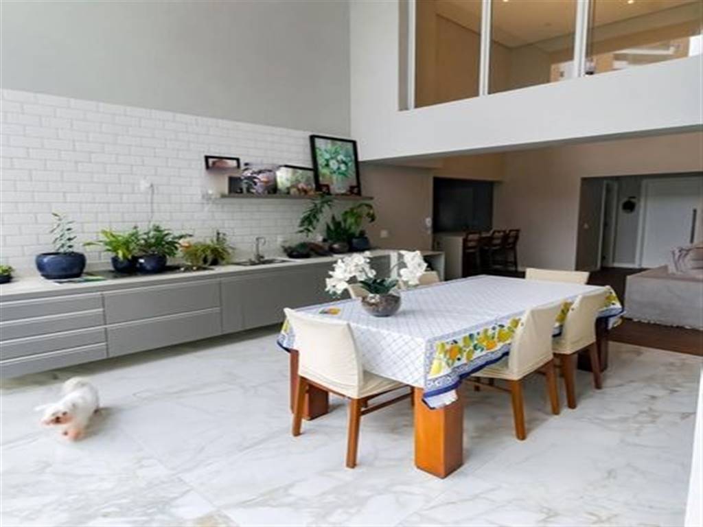 Apartamento com 4 quartos e 163 m² em Vila Guilhermina, Praia Grande