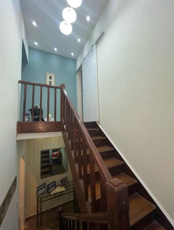 Casa com 3 quartos e 170 m² em Vila Guilhermina, Praia Grande