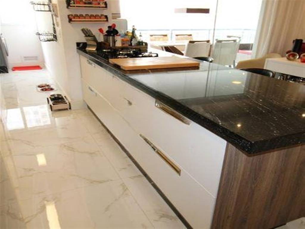 Apartamento com 2 quartos e 96 m² em Vila Guilhermina, Praia Grande