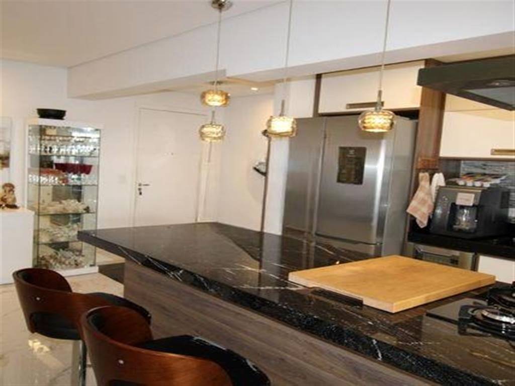 Apartamento com 2 quartos e 96 m² em Vila Guilhermina, Praia Grande