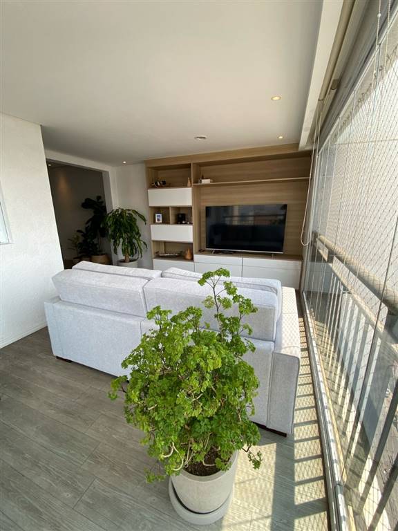 Apartamento com 2 quartos e 67 m² em Vila Guilhermina, Praia Grande