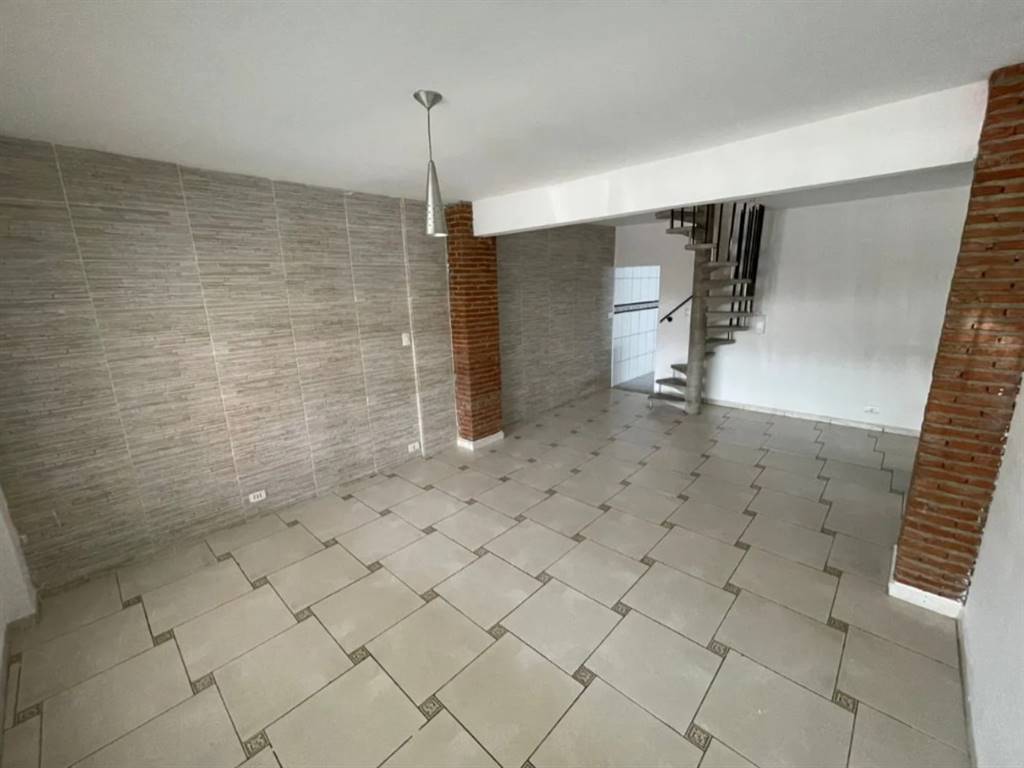Casa com 3 quartos e 180 m² em Vila Guilhermina, Praia Grande