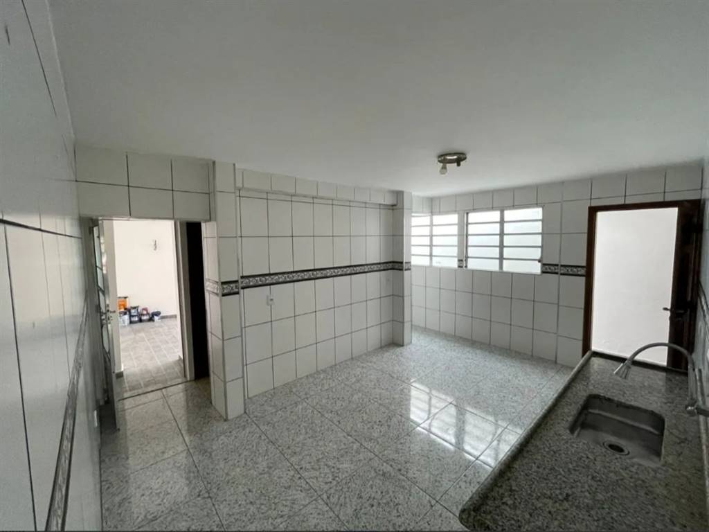 Casa com 3 quartos e 180 m² em Vila Guilhermina, Praia Grande