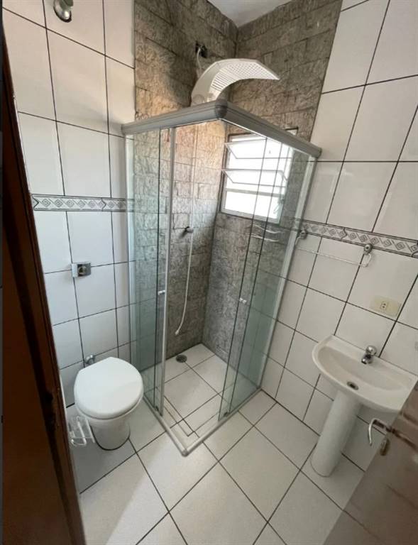 Casa com 3 quartos e 180 m² em Vila Guilhermina, Praia Grande