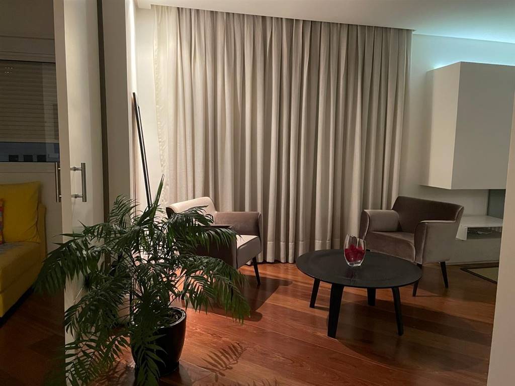 Apartamento com 2 quartos e 160 m² em Vila Guilhermina, Praia Grande