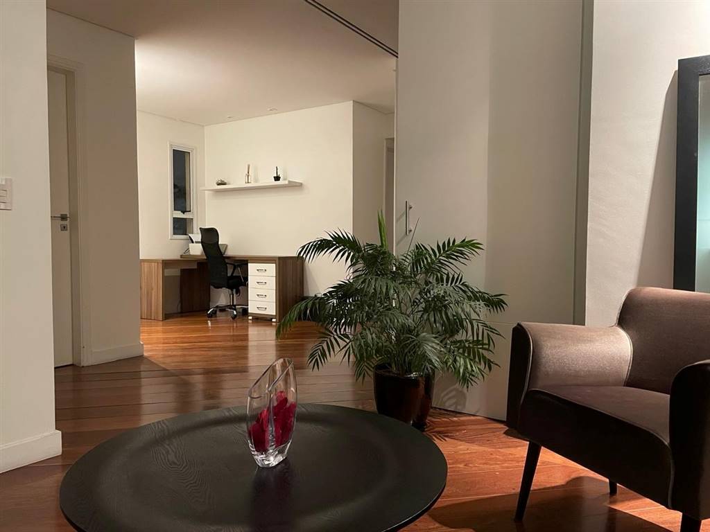 Apartamento com 2 quartos e 160 m² em Vila Guilhermina, Praia Grande