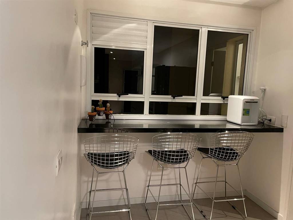 Apartamento com 2 quartos e 160 m² em Vila Guilhermina, Praia Grande