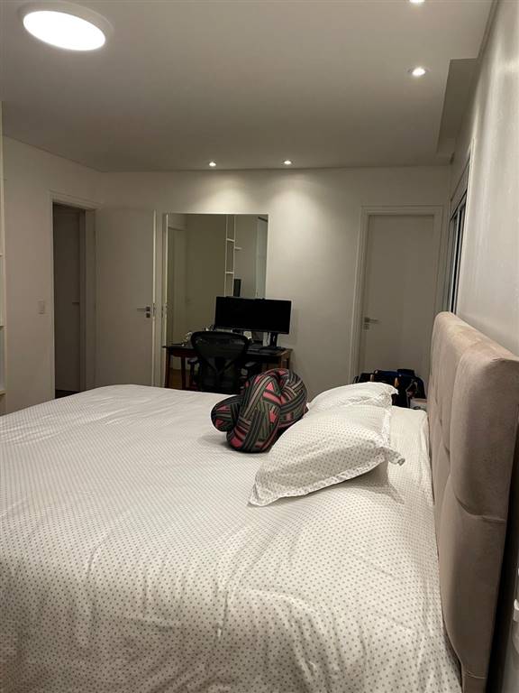Apartamento com 2 quartos e 160 m² em Vila Guilhermina, Praia Grande