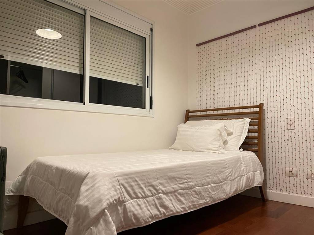Apartamento com 2 quartos e 160 m² em Vila Guilhermina, Praia Grande