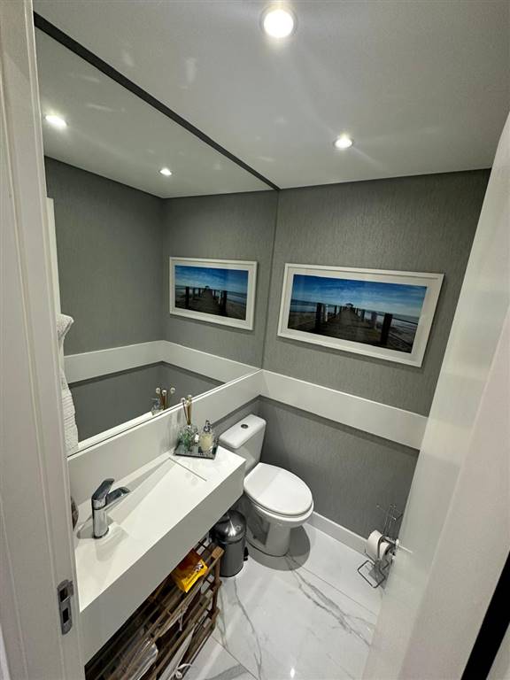 Apartamento com 2 quartos e 96 m² em Vila Guilhermina, Praia Grande