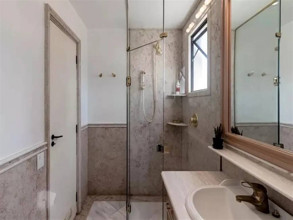 Apartamento com 1 quarto e 75 m² em Vila Guilhermina, Praia Grande