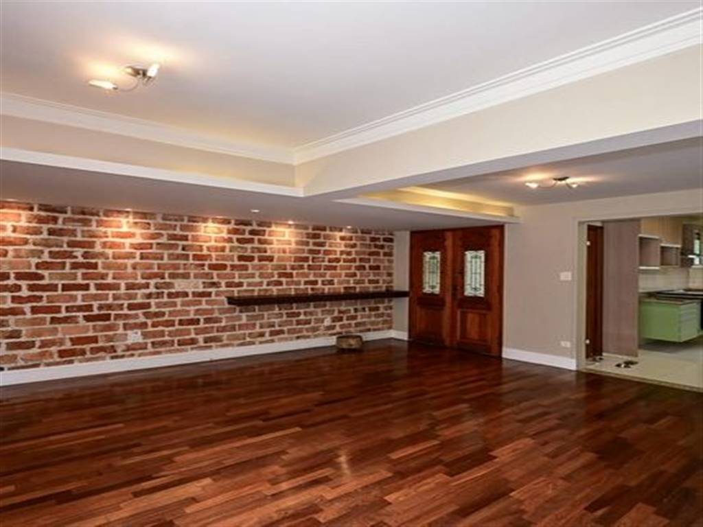 Casa com 3 quartos e 200 m² em Vila Guilhermina, Praia Grande