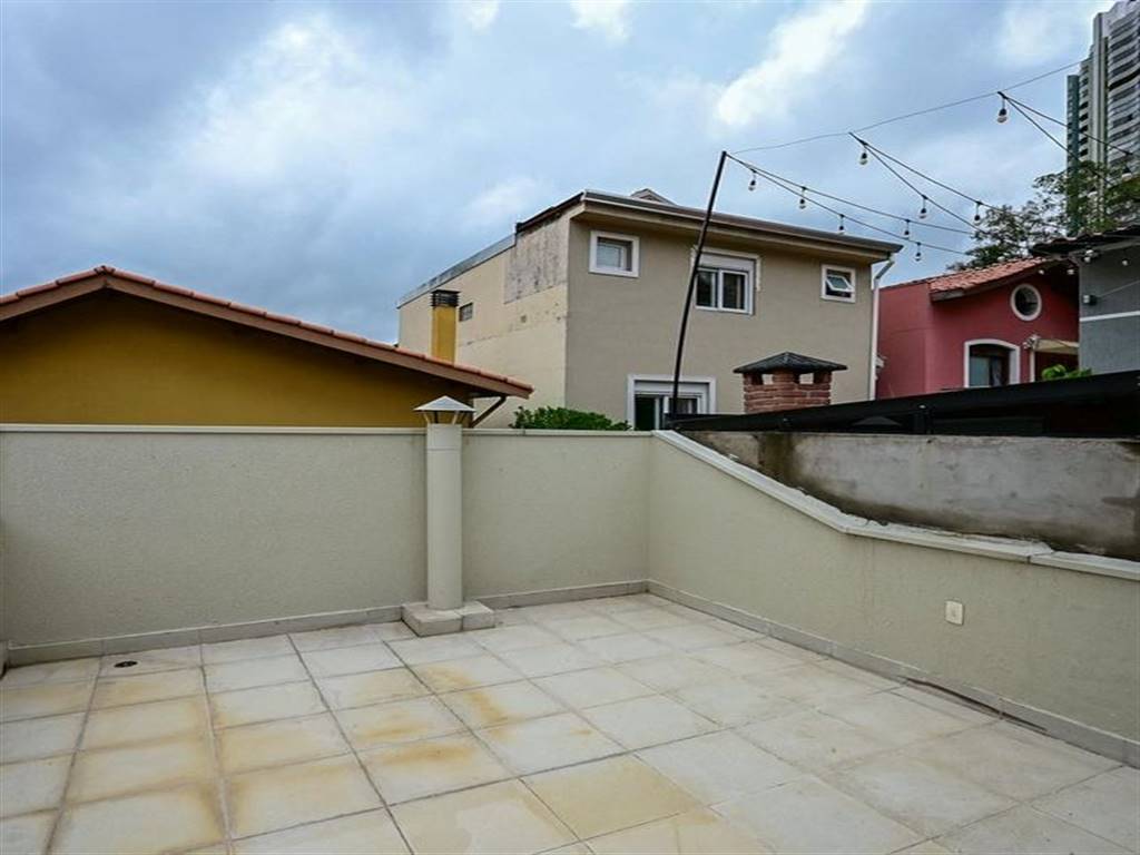 Casa com 3 quartos e 200 m² em Vila Guilhermina, Praia Grande