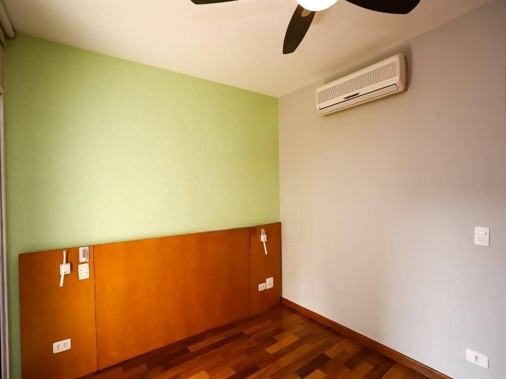 Casa com 3 quartos e 204 m² em Vila Guilhermina, Praia Grande