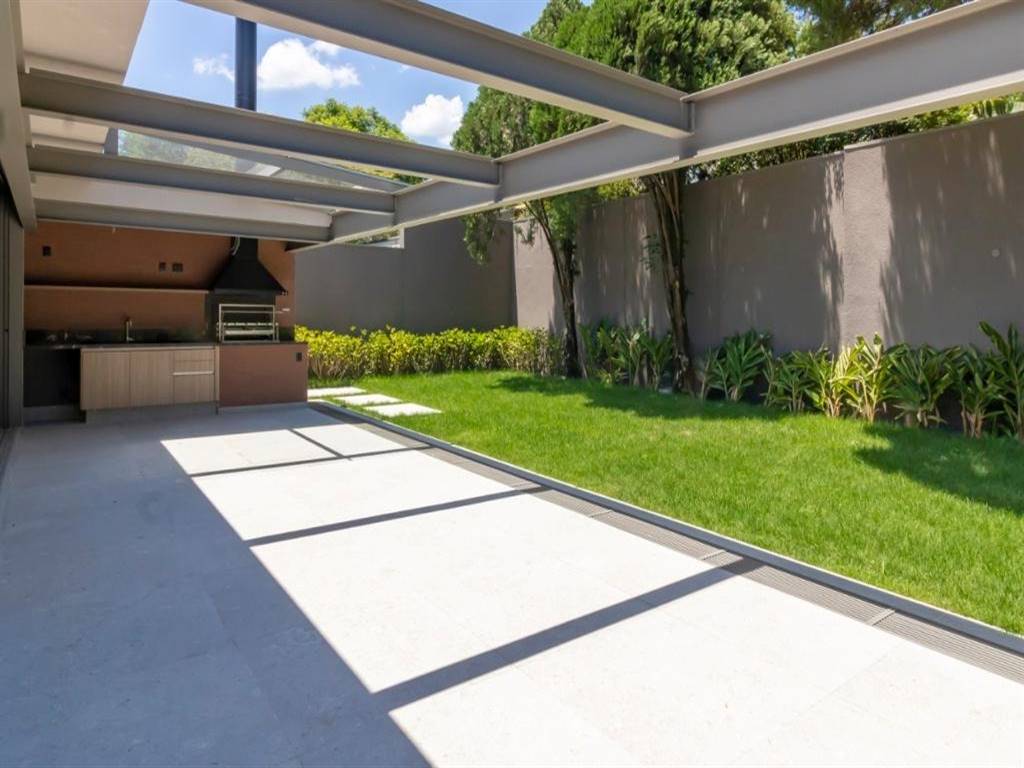 Casa com 5 quartos e 371 m² em Vila Guilhermina, Praia Grande