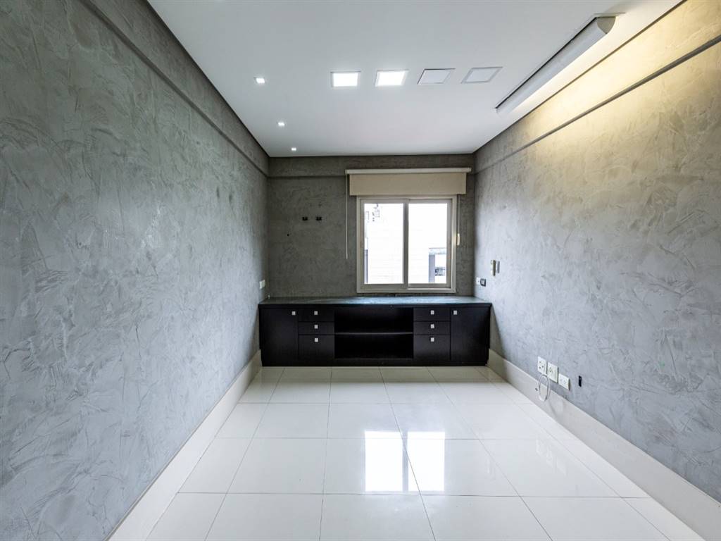 Apartamento com 2 quartos e 92 m² em Vila Guilhermina, Praia Grande