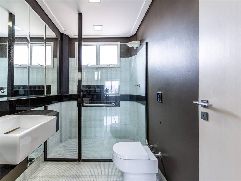 Apartamento com 2 quartos e 92 m² em Vila Guilhermina, Praia Grande