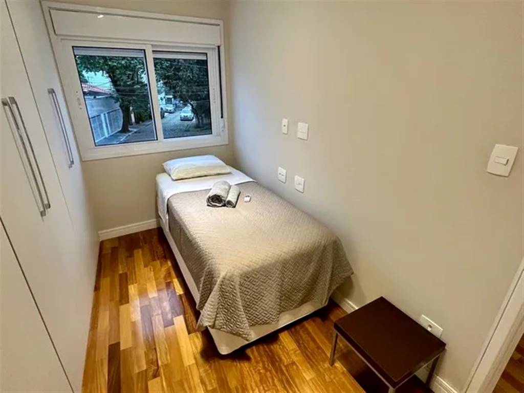 Casa com 3 quartos e 130 m² em Vila Guilhermina, Praia Grande