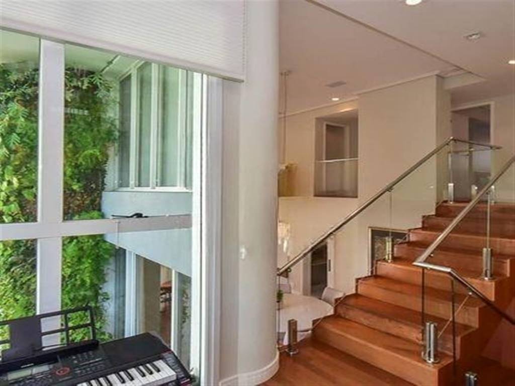 Apartamento com 3 quartos e 210 m² em Vila Guilhermina, Praia Grande