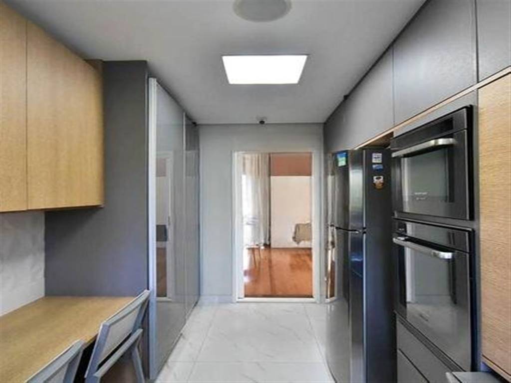 Apartamento com 3 quartos e 210 m² em Vila Guilhermina, Praia Grande