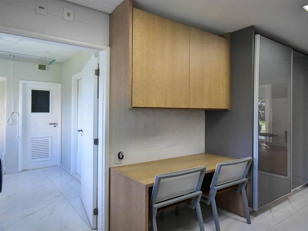 Apartamento com 3 quartos e 210 m² em Vila Guilhermina, Praia Grande