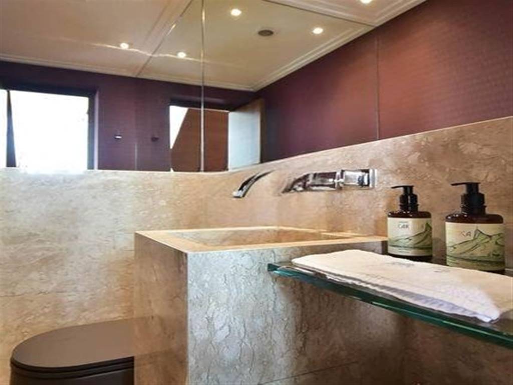 Apartamento com 3 quartos e 210 m² em Vila Guilhermina, Praia Grande