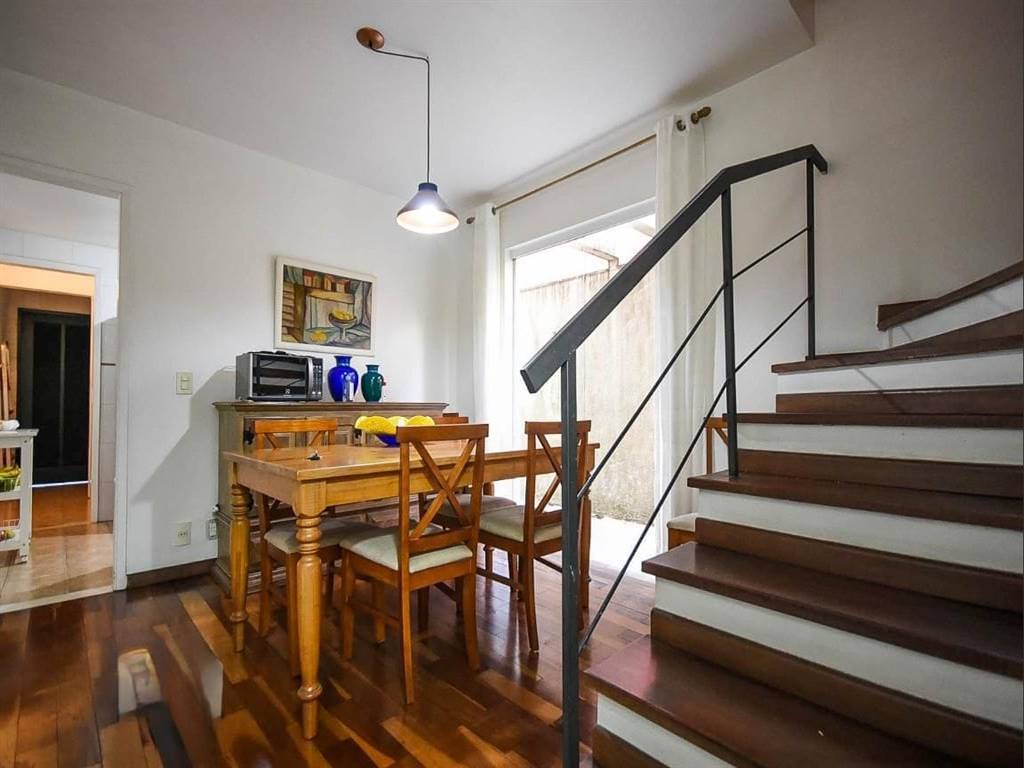 Casa com 3 quartos e 100 m² em Vila Guilhermina, Praia Grande