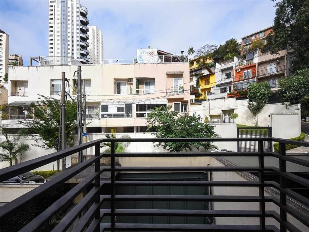Casa com 3 quartos e 100 m² em Vila Guilhermina, Praia Grande