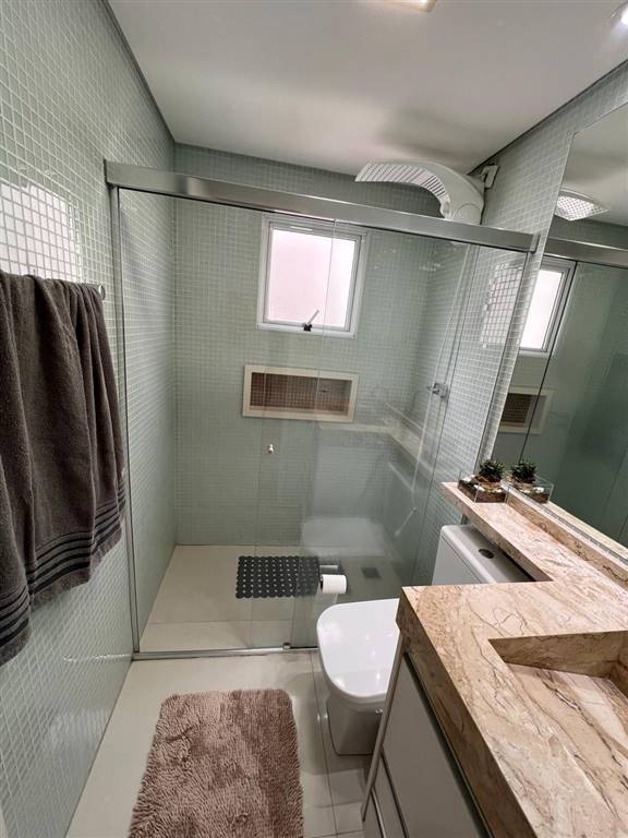 Apartamento com 2 quartos e 80 m² em Vila Guilhermina, Praia Grande
