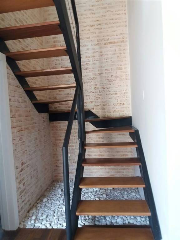 Apartamento com 1 quarto e 104 m² em Vila Guilhermina, Praia Grande