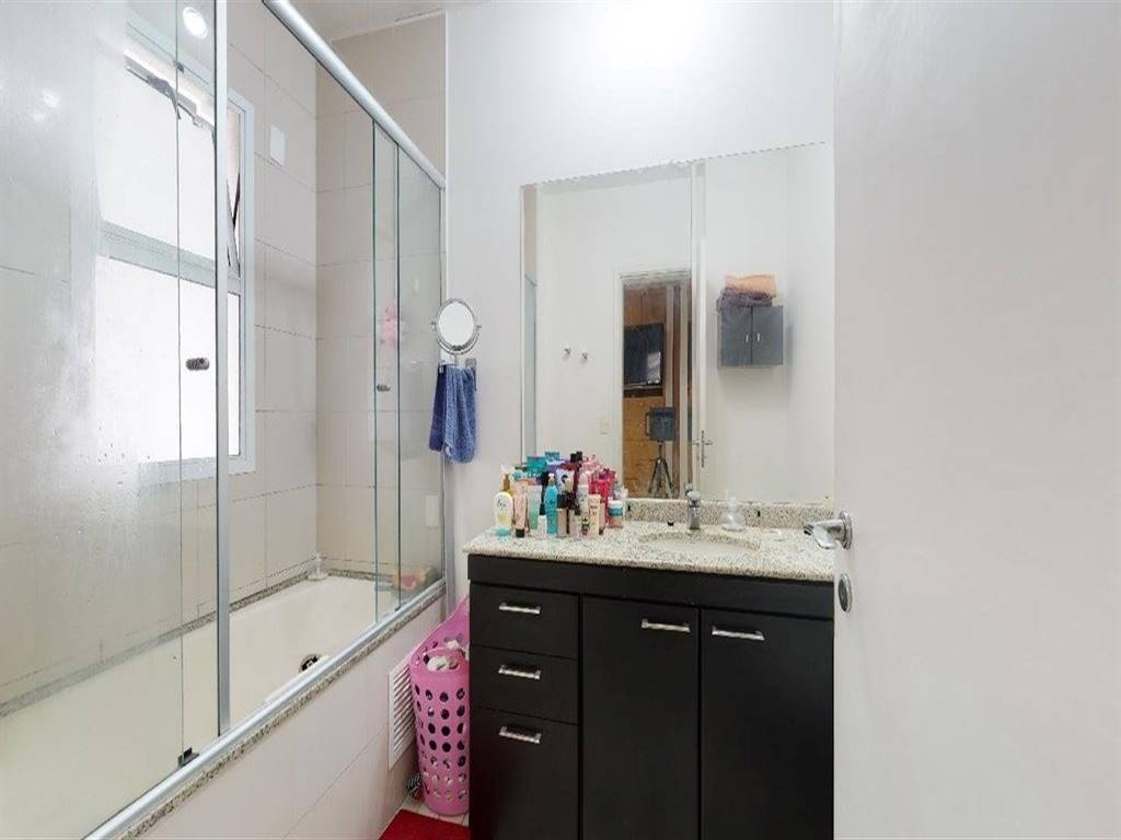 Apartamento com 1 quarto e 104 m² em Vila Guilhermina, Praia Grande