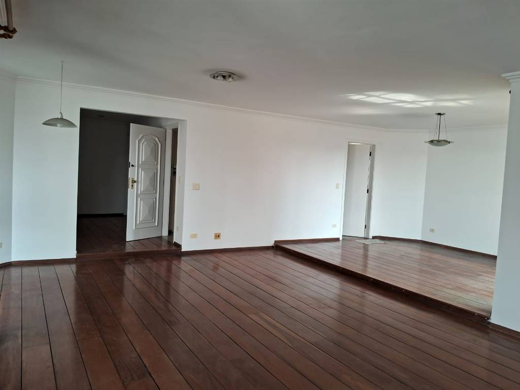 Apartamento com 4 quartos e 236 m² em Vila Guilhermina, Praia Grande