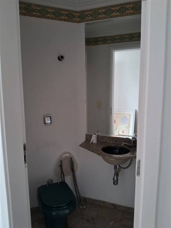 Apartamento com 4 quartos e 236 m² em Vila Guilhermina, Praia Grande