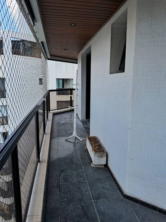 Apartamento com 4 quartos e 236 m² em Vila Guilhermina, Praia Grande