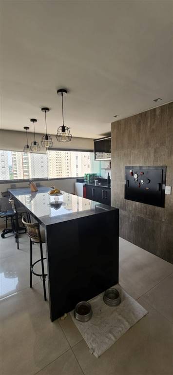 Apartamento com 3 quartos e 174 m² em Vila Guilhermina, Praia Grande