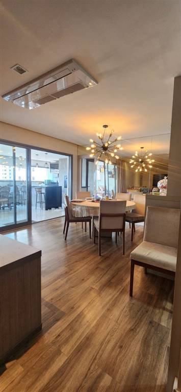 Apartamento com 3 quartos e 174 m² em Vila Guilhermina, Praia Grande