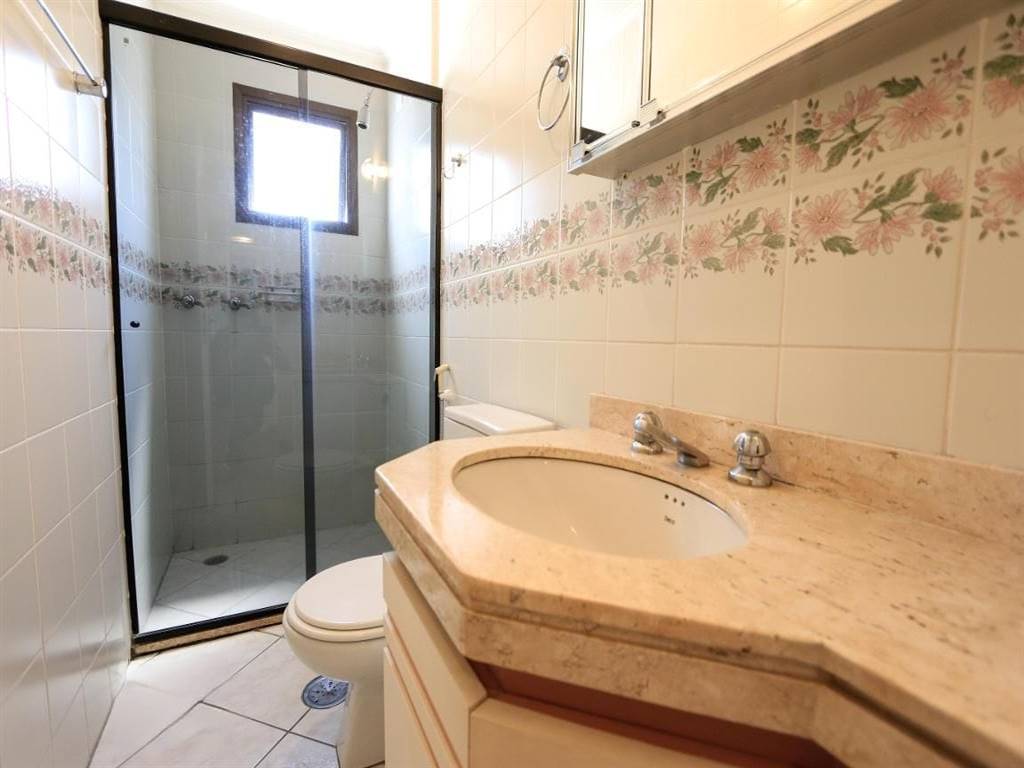 Apartamento com 4 quartos e 180 m² em Vila Guilhermina, Praia Grande