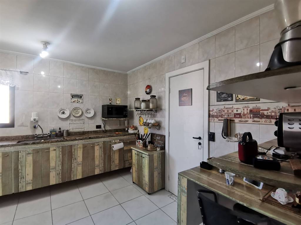 Apartamento com 3 quartos e 132 m² em Vila Guilhermina, Praia Grande
