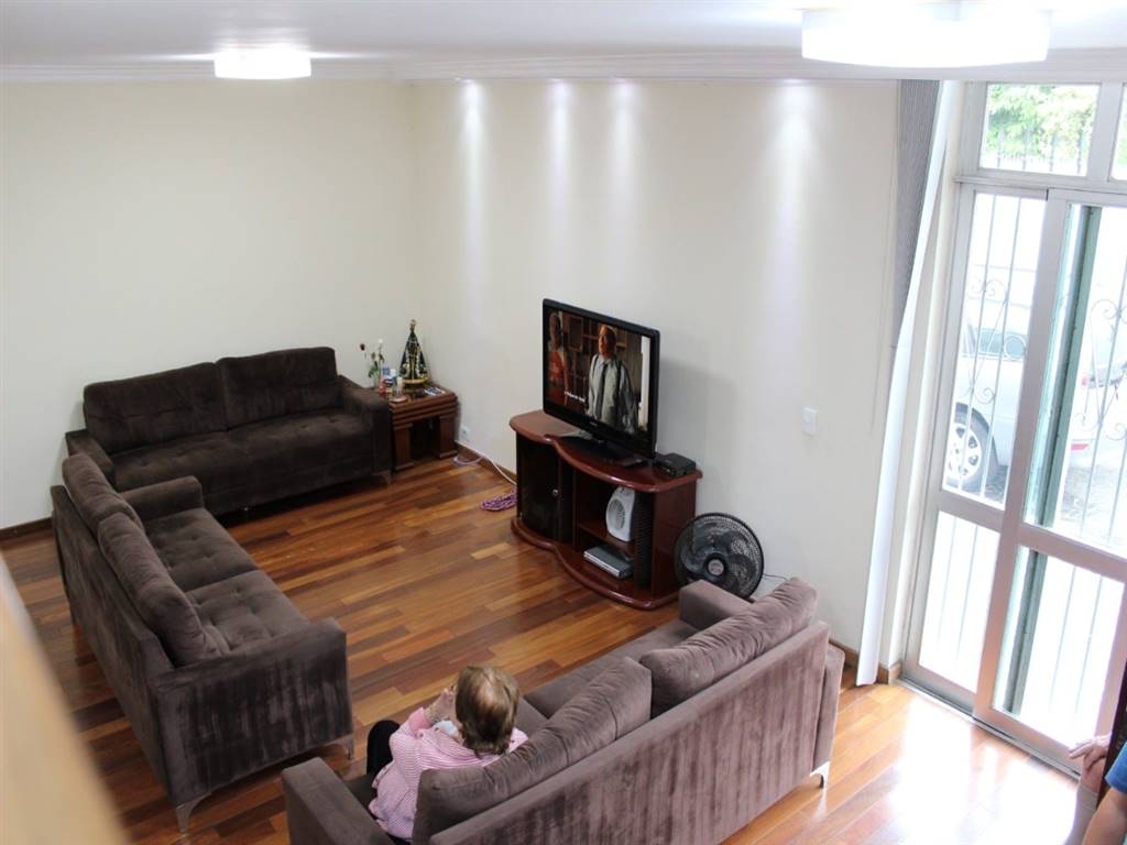 Casa com 7 quartos e 385 m² em Vila Guilhermina, Praia Grande