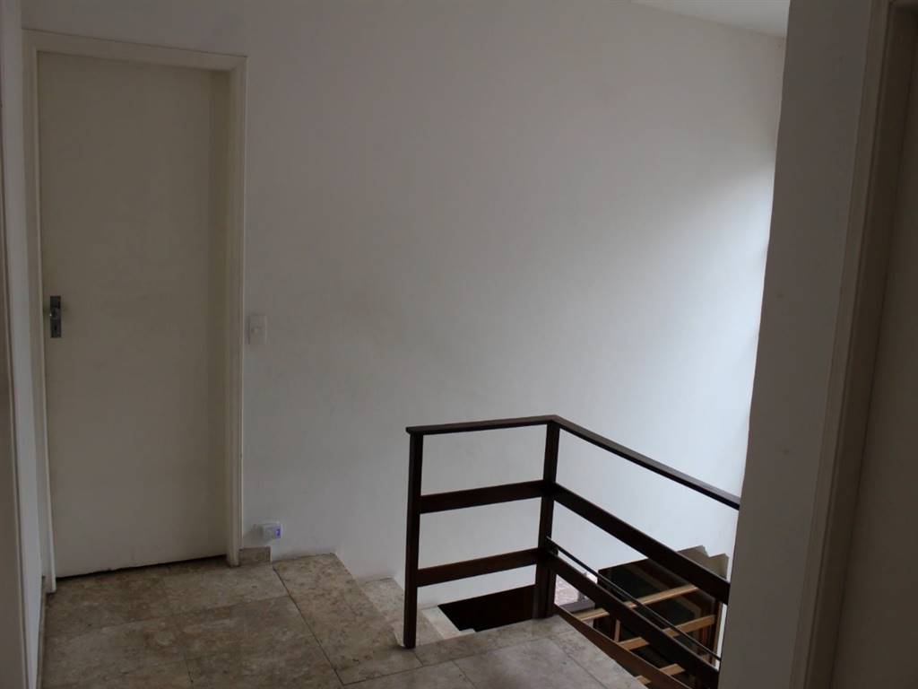 Casa com 7 quartos e 385 m² em Vila Guilhermina, Praia Grande
