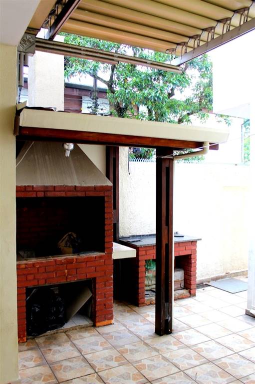 Casa com 7 quartos e 385 m² em Vila Guilhermina, Praia Grande