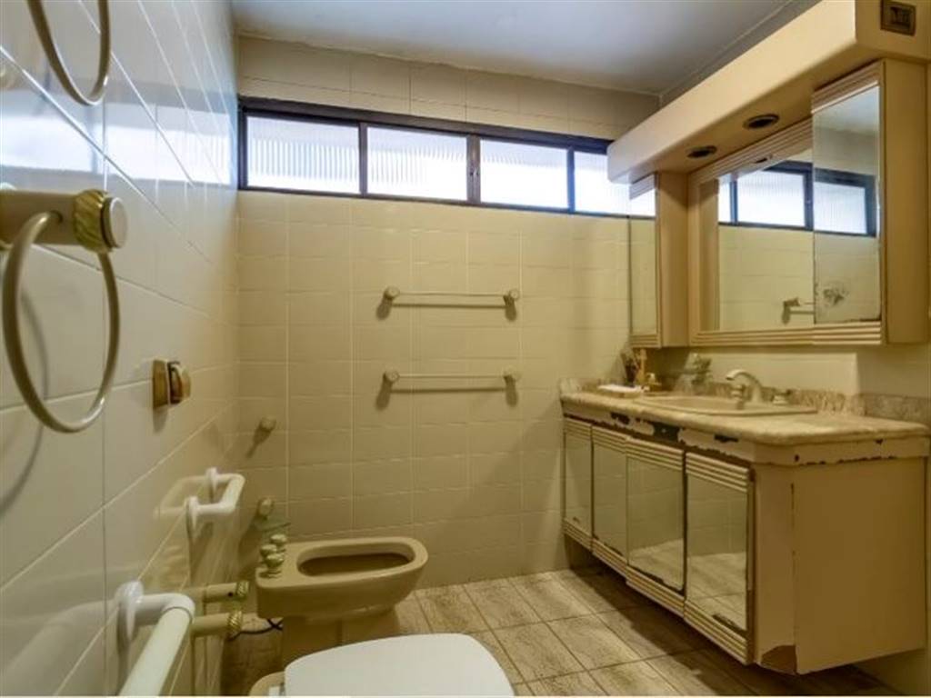 Apartamento com 2 quartos e 98 m² em Vila Guilhermina, Praia Grande