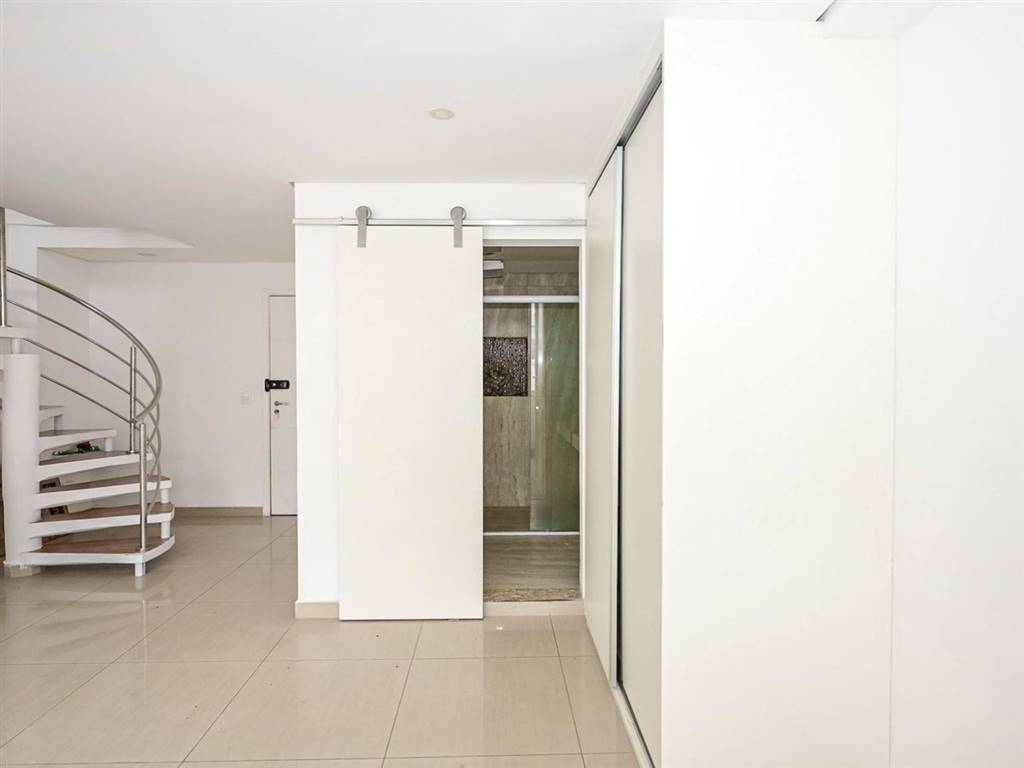 Apartamento com 1 quarto e 53 m² em Vila Guilhermina, Praia Grande