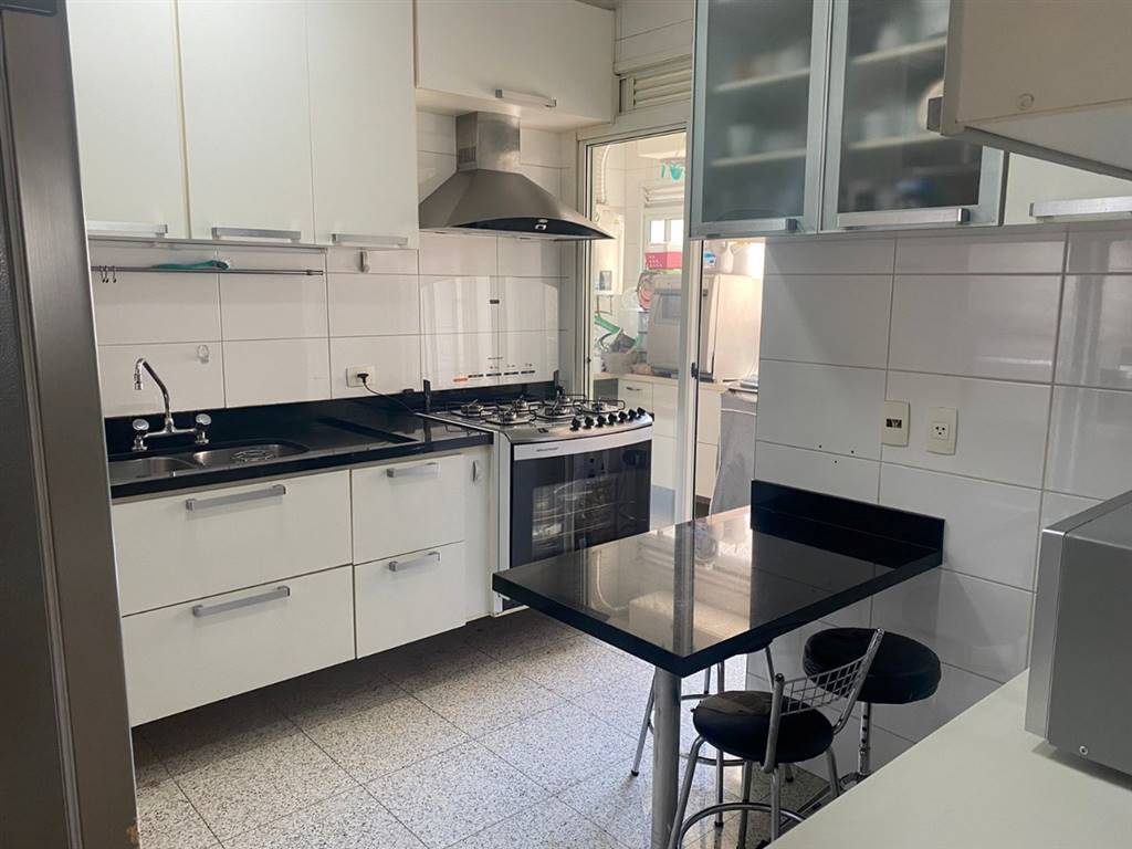 Apartamento com 3 quartos e 130 m² em Vila Guilhermina, Praia Grande