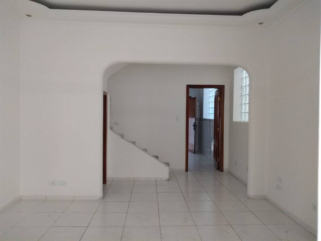 Casa com 3 quartos e 202 m² em Vila Guilhermina, Praia Grande