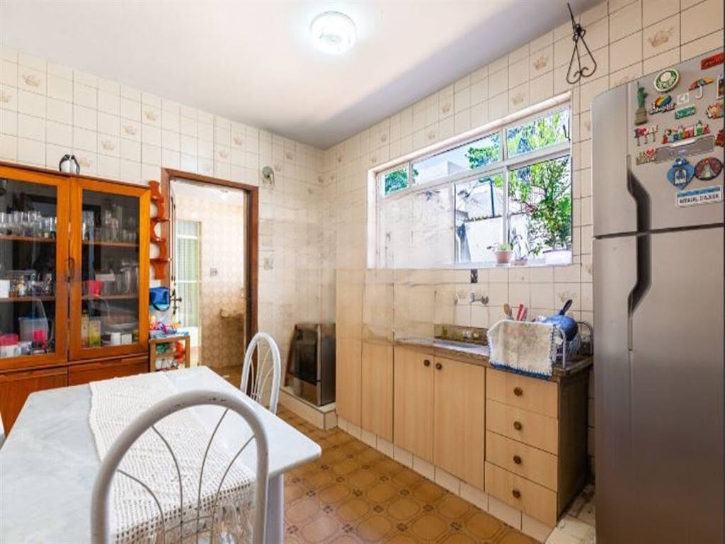 Casa com 4 quartos e 248 m² em Vila Guilhermina, Praia Grande