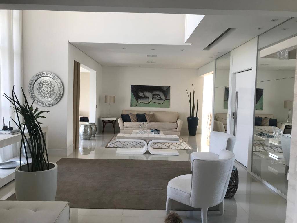 Apartamento com 3 quartos e 236 m² em Vila Guilhermina, Praia Grande